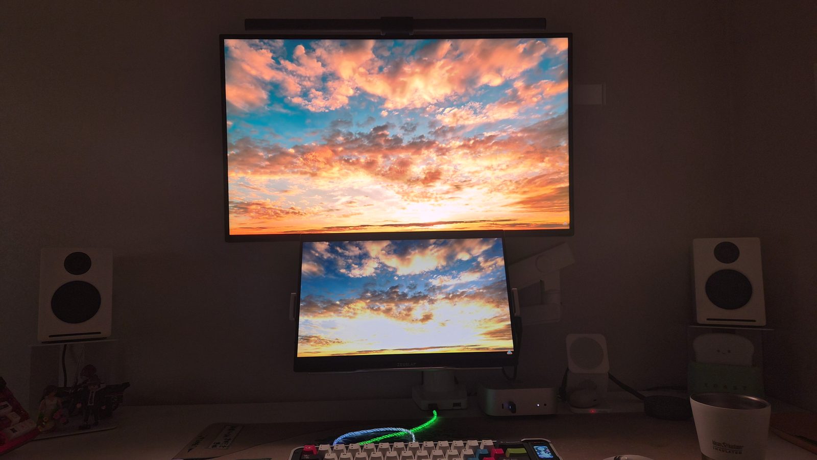 🎬 1,600nits 미니 LED의 압도적 화질! TCL 27R83U 4K QD Mini-LED 모니터 내돈내산 솔직 후기 (보조 4K IPS 모니터 체감 비교)